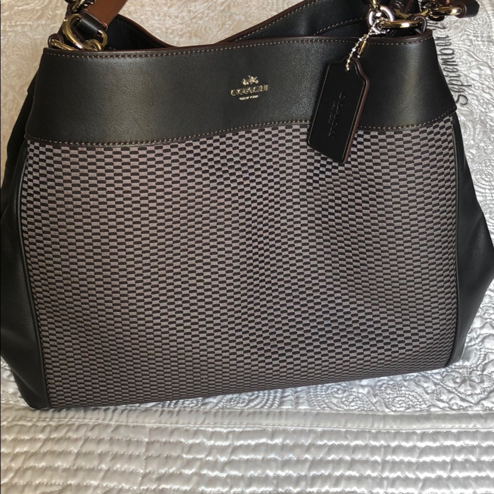 Coach purse in great condition